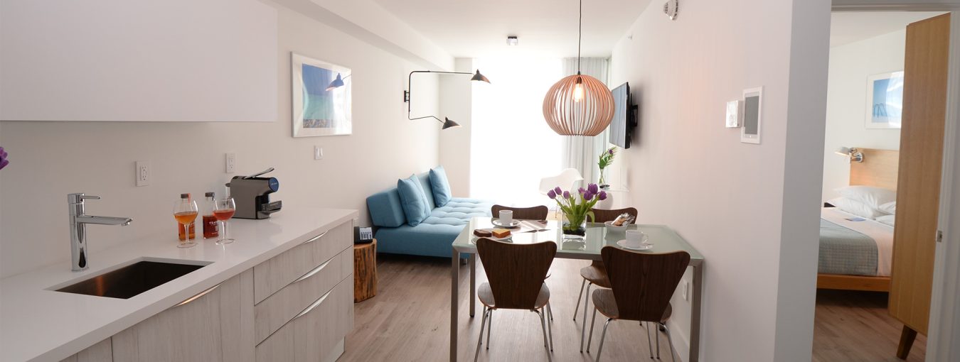 Oceanside-one-bedroom-suite-with-terrace-1
