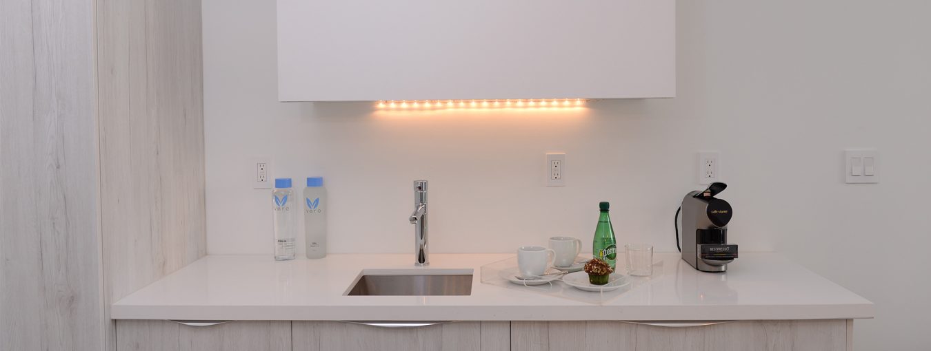 Counter for Urban one bedroom with standing balcony