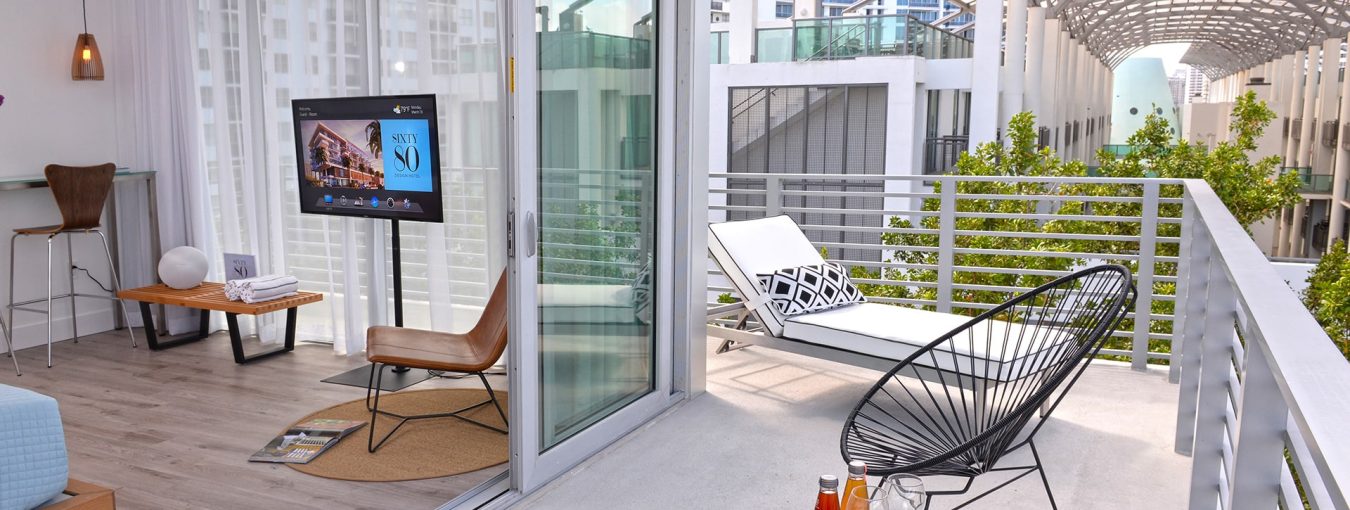 Penthouse corner studio with balcony-1-min