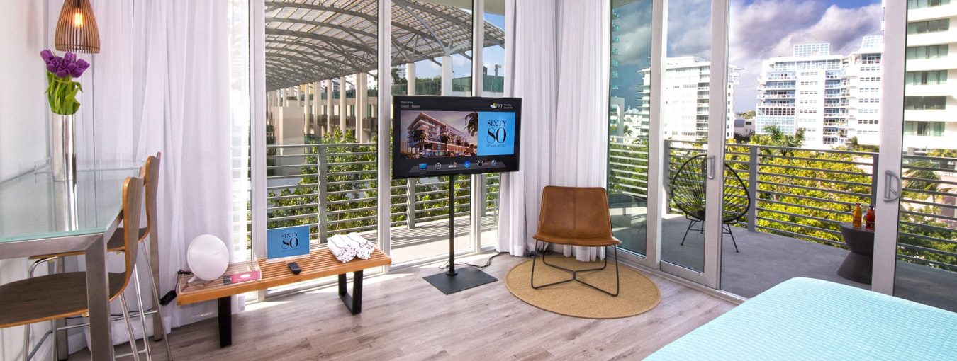 Penthouse corner studio with balcony-3-min